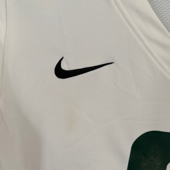 Nike Women's White and Green Long Sleeve Jersey Panathinaikos Irish - Picture 3 of 8